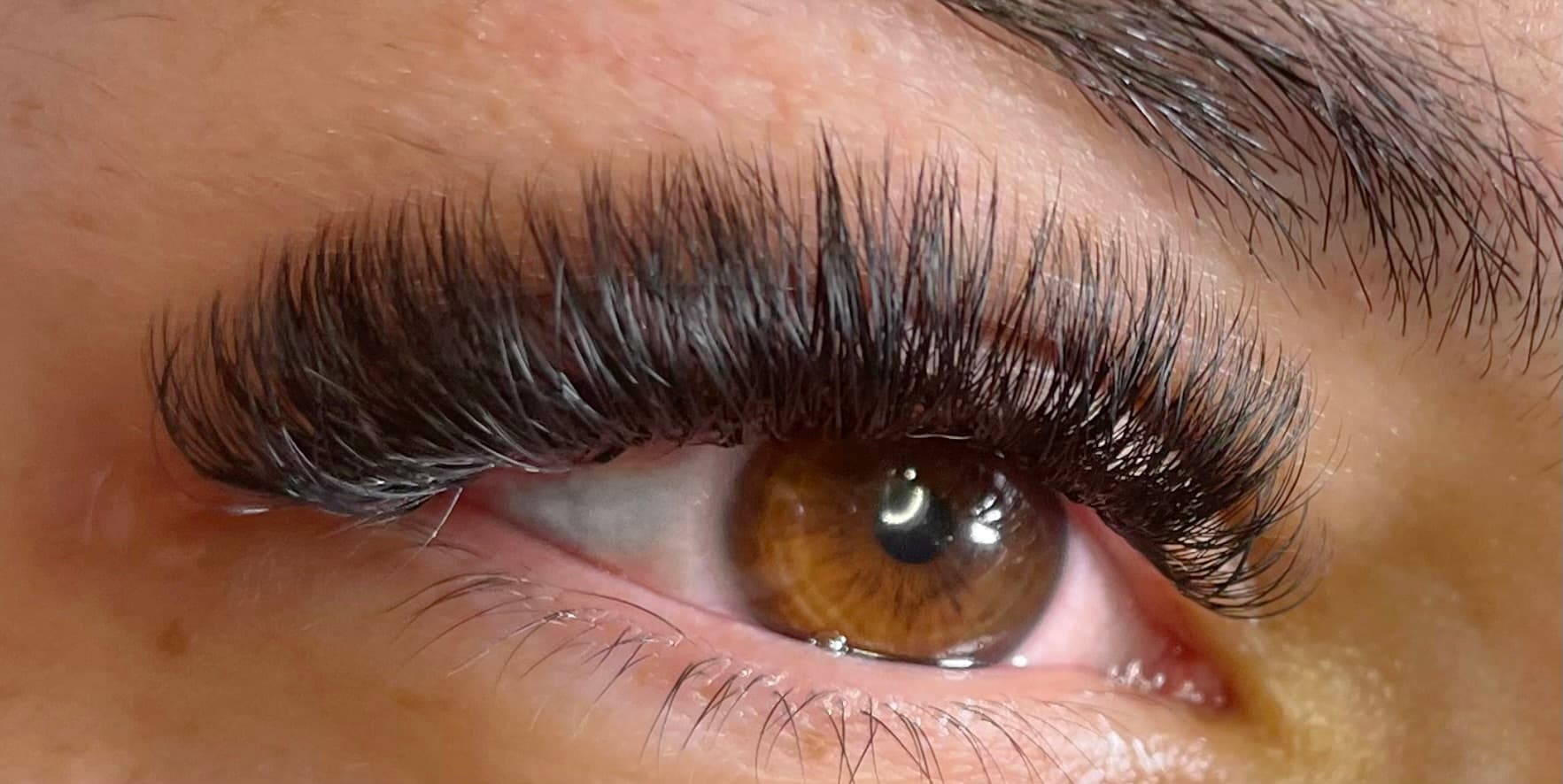 Hybrid Lashes